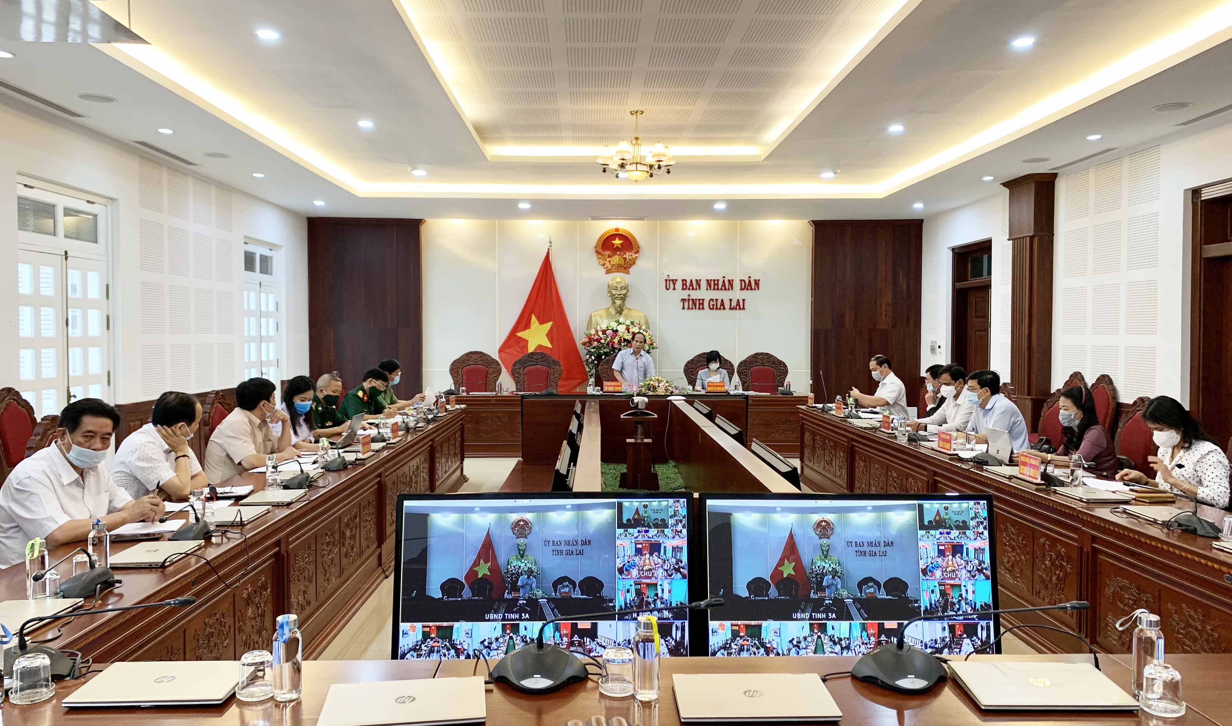 Chủ tịch UBND tỉnh Võ Ngọc Thành: Nâng mức cảnh báo phòng-chống dịch cao nhất, không được chủ quan, lơ là