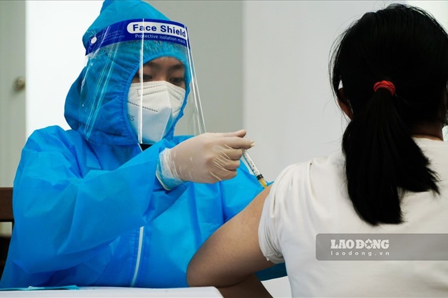 Tiêm phủ hết mũi 1 vaccine cho người dân Nam Bộ và Tây Nguyên trong 5 ngày