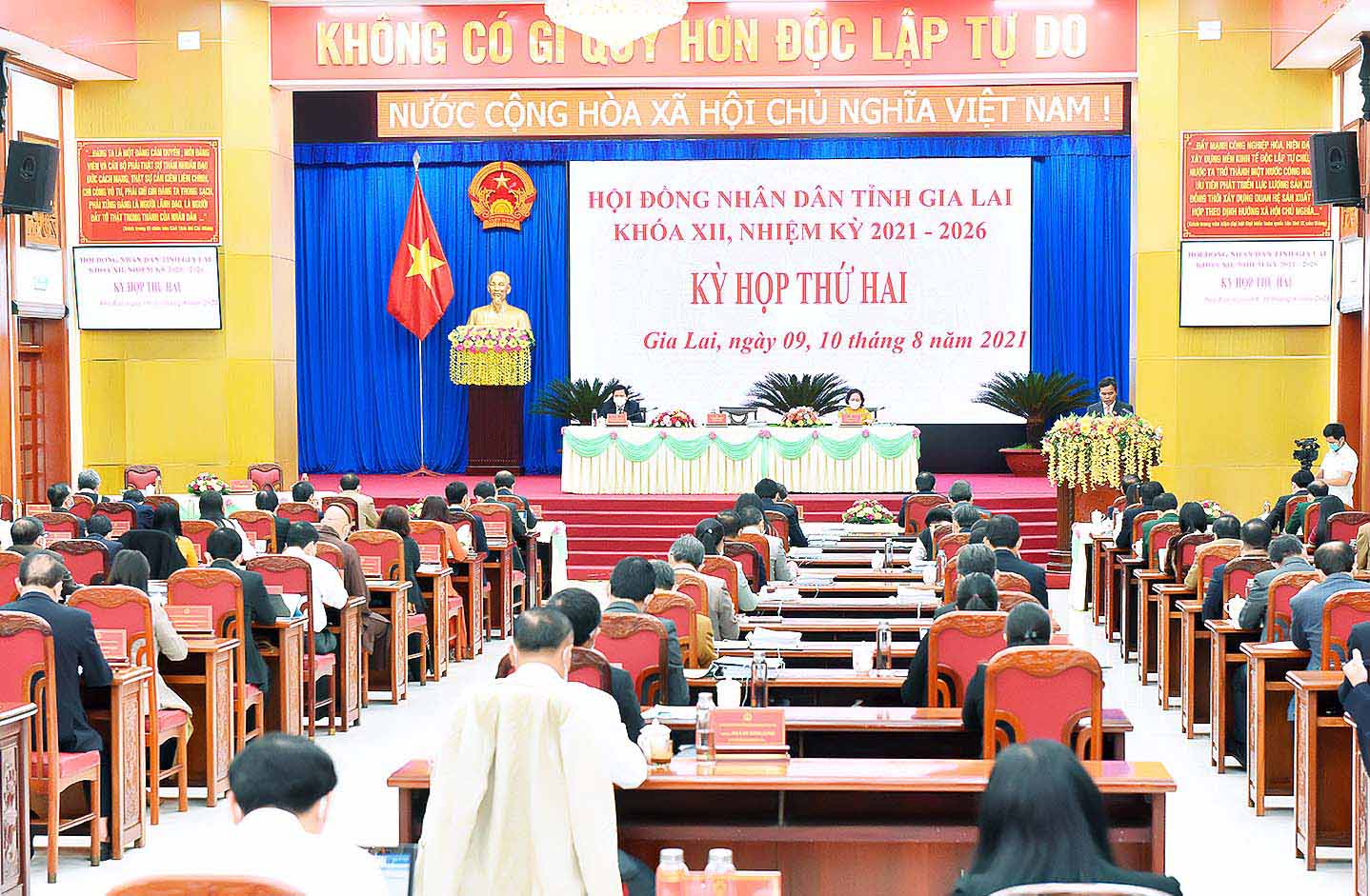 Khai mạc kỳ họp thứ 2 HĐND tỉnh Gia Lai khóa XII nhiệm kỳ 2021-2026