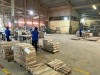 Công nhân đang sản xuất tại Công ty TNHH Hồng Ngọc