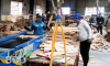 Càng về cuối năm, DN sản xuất gỗ càng không có đơn hàng. Ảnh: HẢI YẾN