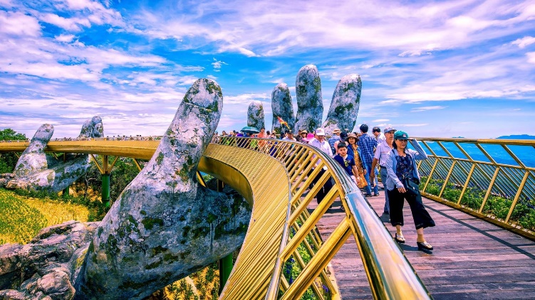 Du lịch đã ngày càng khẳng định được vị trí quan trọng trong phát triển kinh tế - xã hội