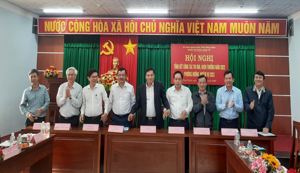 Khối Thi đua Kinh tế: Tổng kết phong trào thi đua, công tác khen thưởng năm 2022