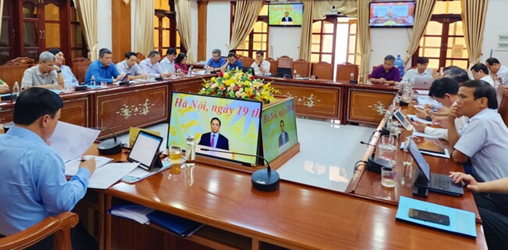 Điểm cầu Hội nghị tại trụ sở UBND tỉnh. Ảnh: H.THU